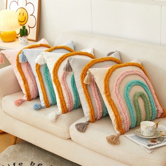 American retro handmade tassel pillowcase, living room sofa lumbar pillow, light luxury bed cushion, office lumbar support. American retro handmade tassel pillowcase, living room sofa lumbar pillow, light luxury bed cushion, office lumbar support.