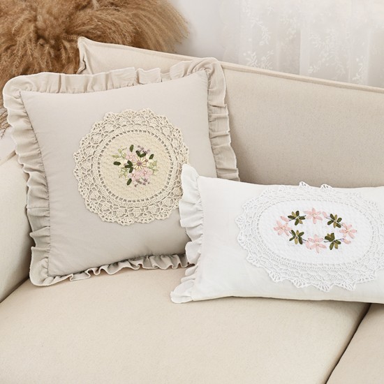 Cross-border Nordic ins Dutch velvet Christmas wreath pillows, sofa and living room home decorative cushions. Cross-border Nordic ins Dutch velvet Christmas wreath pillows, sofa and living room home decorative cushions.